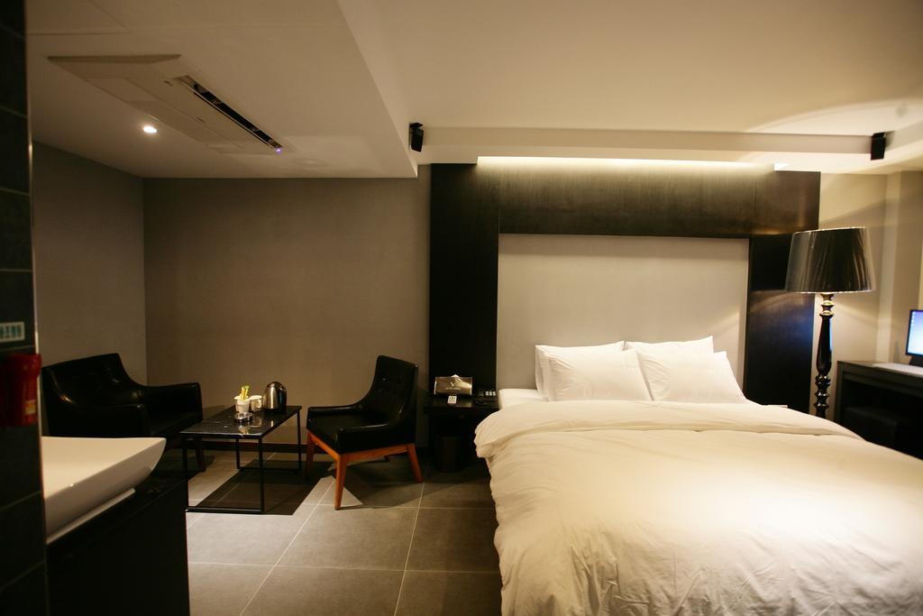 Hotel Voll Seul Oda fotoğraf